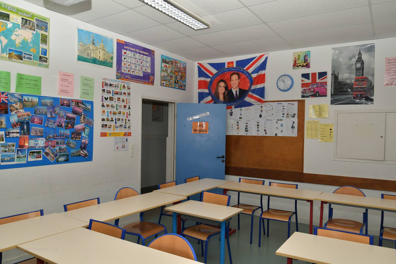 Salle d’anglais Groupe Scolaire Sacré Cœur