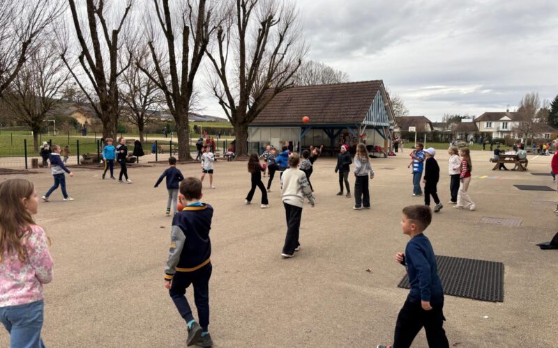 Le temps de midi juste avant les vacances de Noël.